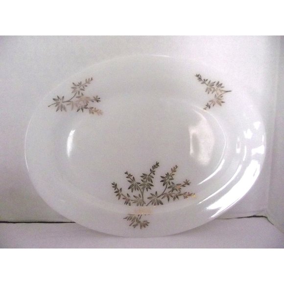 Vtg. Federal Milk Glass Oval Platter Golden Glory Pattern - Picture 1 of 1